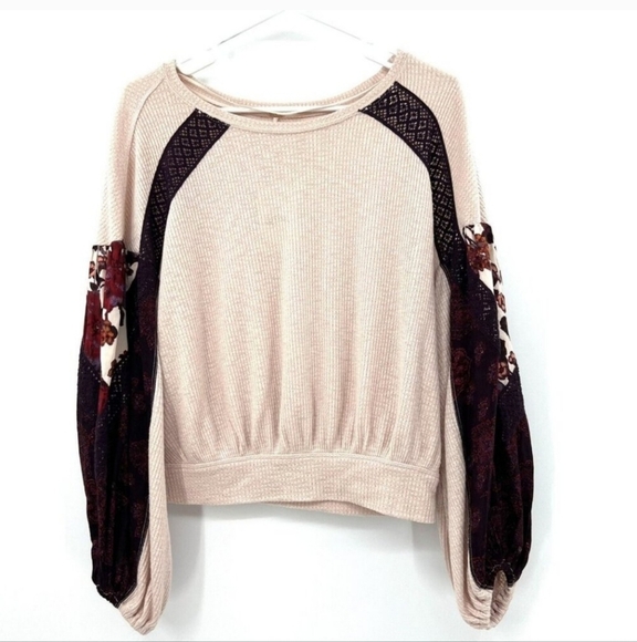 NWT New Free People Casual Clash Thermal Top With Contrasting Balloon Sleeves XS - Picture 3 of 8